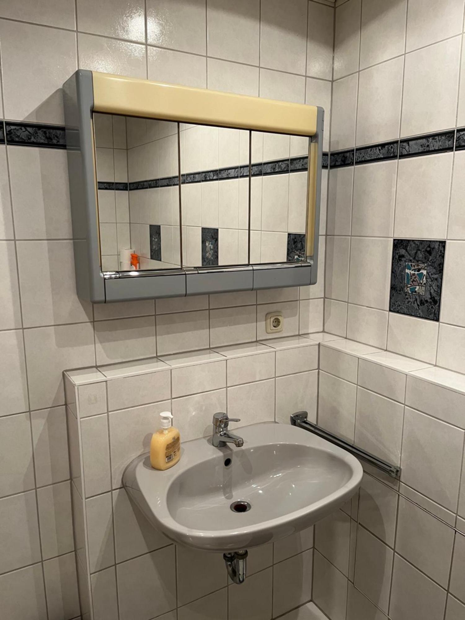 Schoene Ruhige Mit Balkon Apartment Würzburg